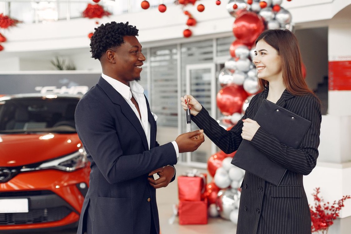Online car buying and shipping guide