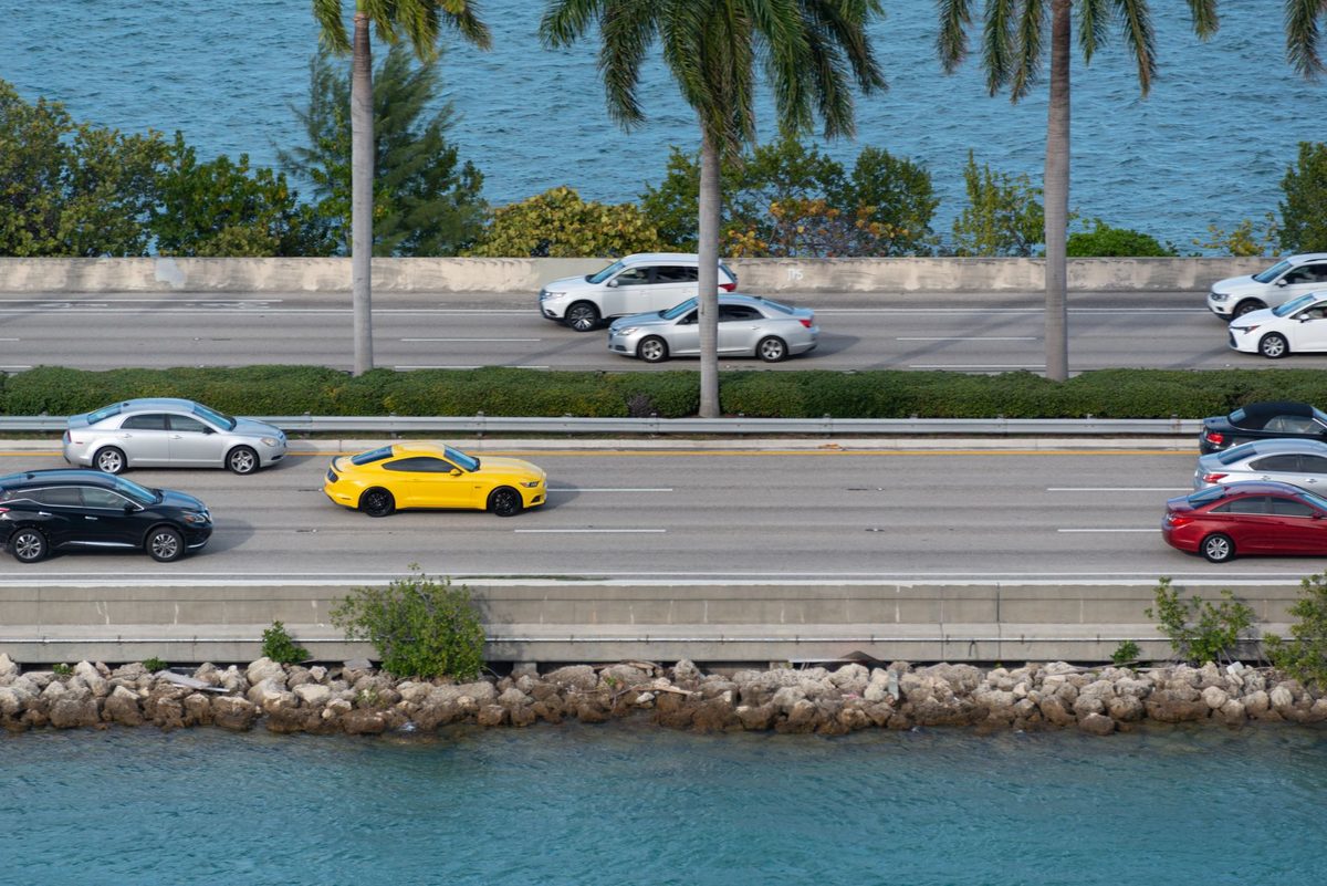 Snowbird car shipping south for winter Florida Arizona auto transport